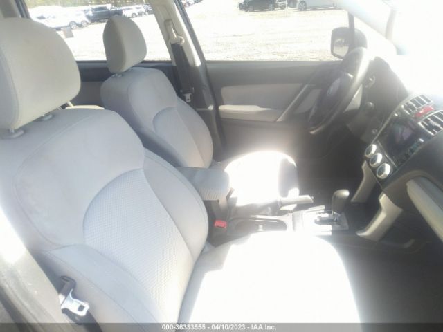 JF2SJADC0GH419978 Subaru Forester 2.5i Premium