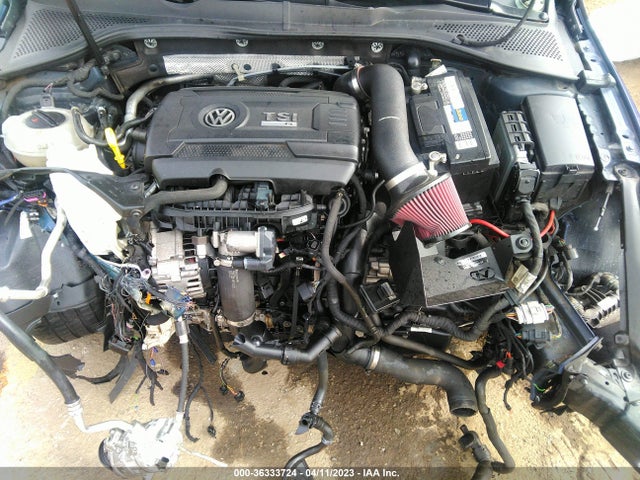 2015 Volkswagen Golf R, VIN: WVWLF7AUXFW186366