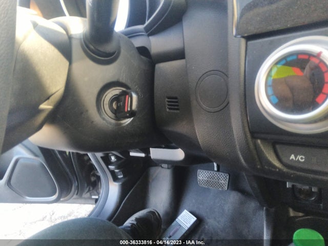 Honda FIT LX 2019 3HGGK5H41KM732622 Image 3