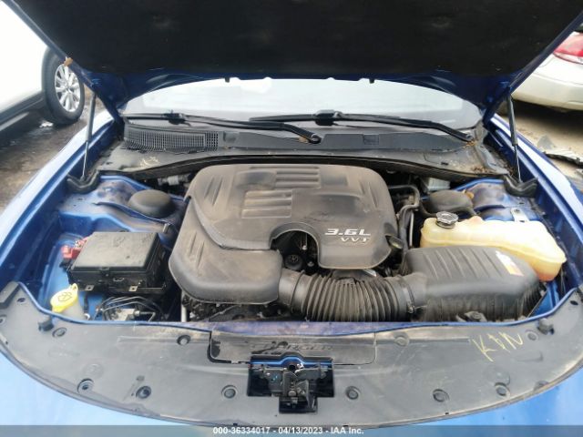 2C3CDXBG8JH163467 Dodge Charger Sxt