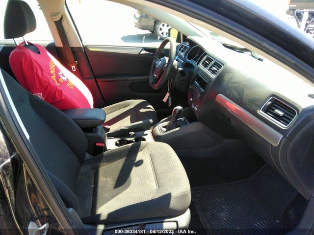 3VWD07AJ6FM256812 Volkswagen Jetta Sedan 1.8t Se