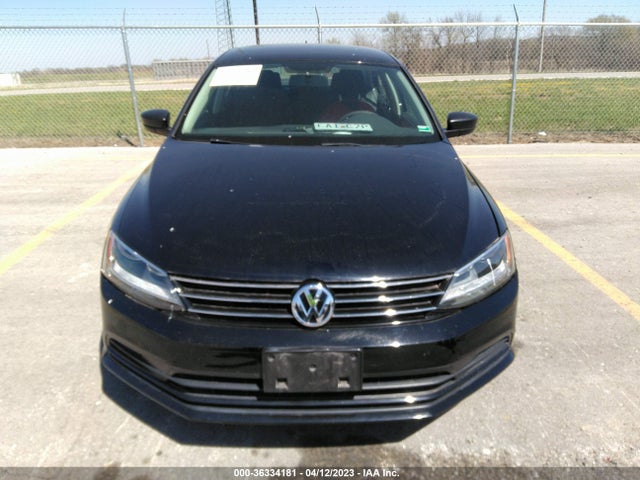3VWD07AJ6FM256812 Volkswagen Jetta Sedan 1.8t Se