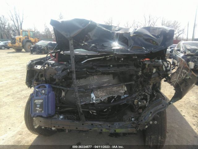1GKS2GKD4NR223841 GMC Yukon Xl Slt