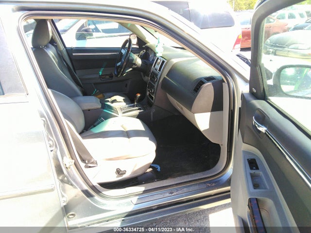 2006 CHRYSLER 300 C VIN: 2C3KA63H86H408846
