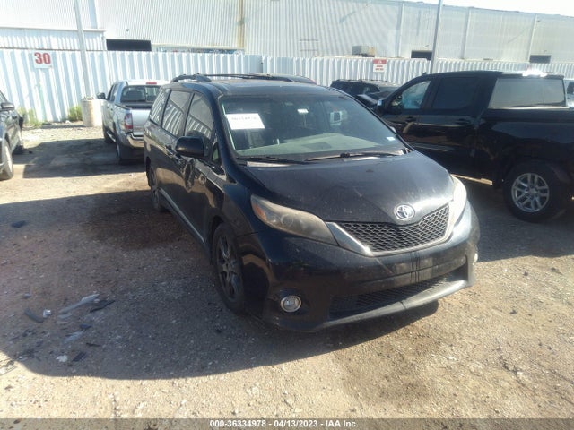 2017 TOYOTA SIENNA SE VIN: 5TDXZ3DCXHS806544