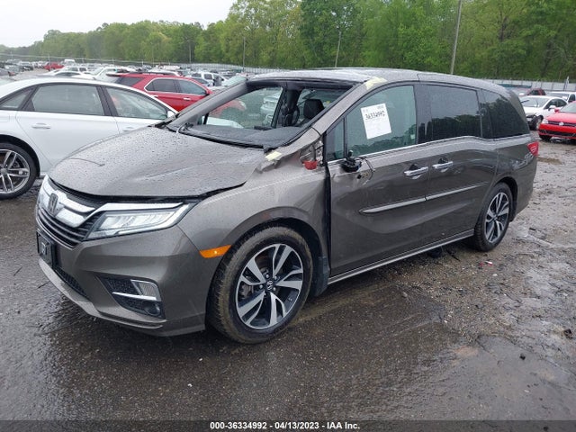 Honda Odyssey Elite 2018 5FNRL6H90JB044832 Image 2