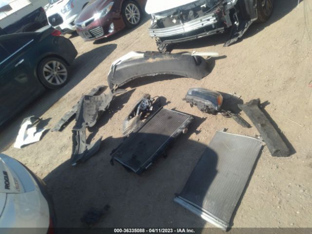 5N1AT2MT9JC728276 Nissan ROGUE SV