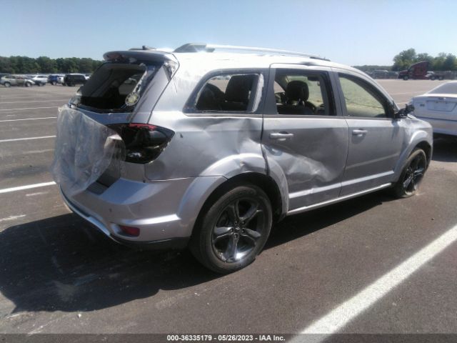 3C4PDCGBXLT269979 Dodge Journey Crossroad