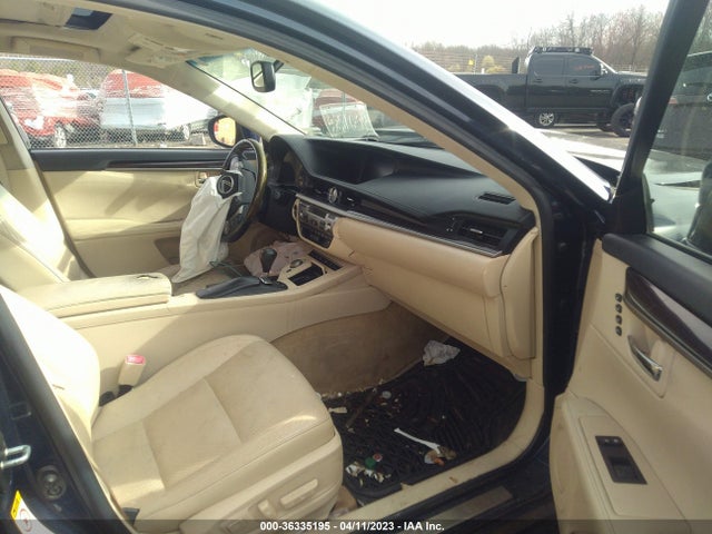 2013 LEXUS ES 350 4DR SDN VIN: JTHBK1GG8D2038029