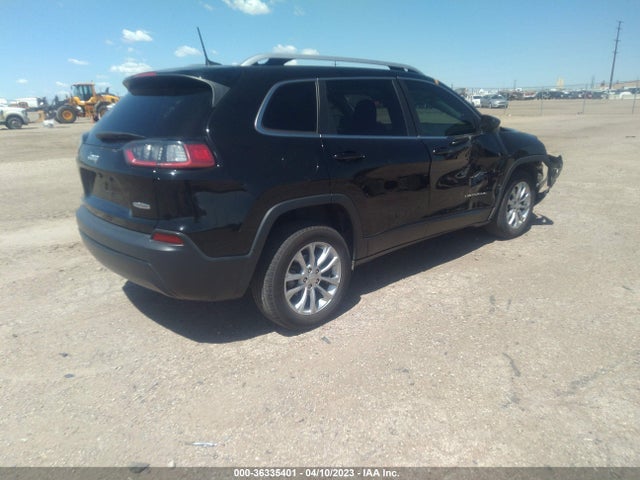1C4PJLCB5KD240733 Jeep Cherokee Latitude