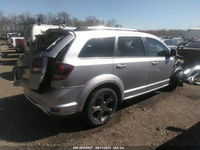 Dodge Journey Crossroad 2018 3C4PDDGG3JT523112 Image 4