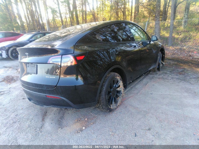 Tesla Model Y Long Range 2023 7SAYGAEE1PF696777 Image 4