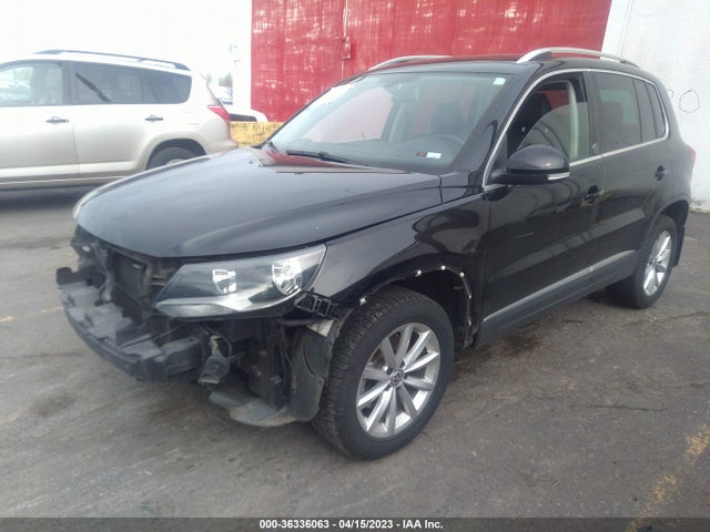 WVGSV7AXXHK038314 Volkswagen Tiguan Wolfsburg Edition