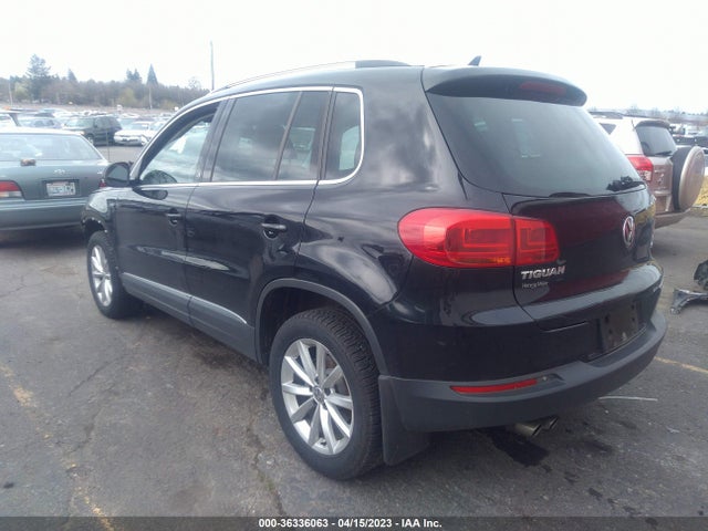 WVGSV7AXXHK038314 Volkswagen Tiguan Wolfsburg Edition