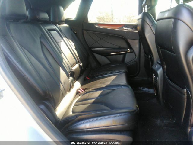 5LMCJ3D95GUJ19999 Lincoln Mkc Reserve