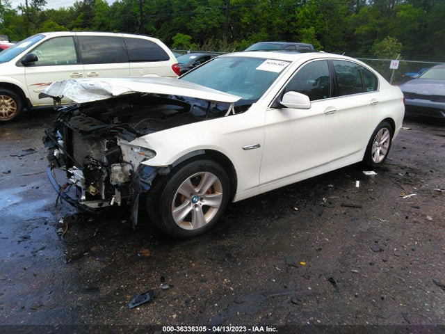 2011 BMW 5 SERIES 528I VIN: WBAFR1C58BC748345