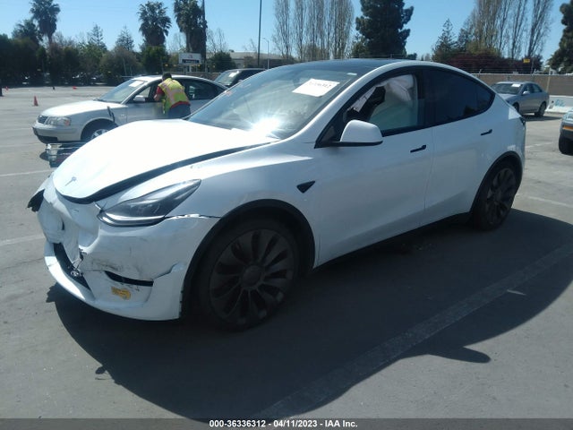 Tesla Model Y Performance 2021 5YJYGDEF9MF215810 Image 2