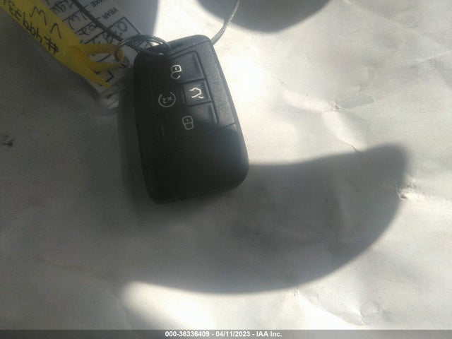 3VVCB7AX2PM038334 Volkswagen Tiguan Se R-line Black