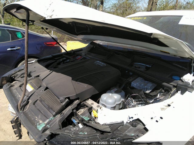 WA1LHAF74JD044457 Audi Q7 Premium Plus