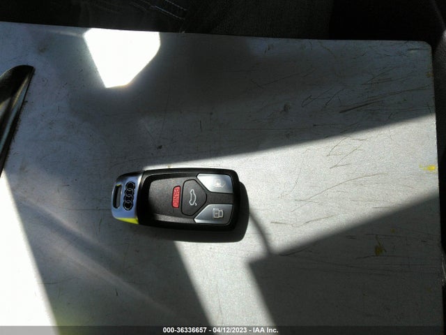 WA1LHAF74JD044457 Audi Q7 Premium Plus