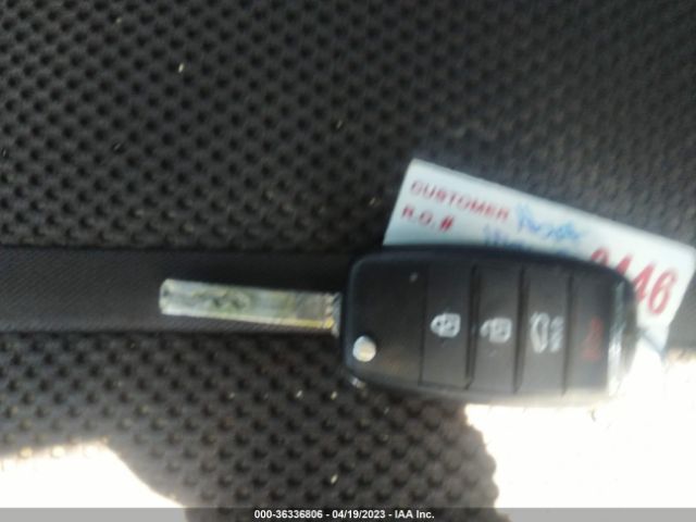 5XXGT4L32LG413107 KIA Optima Lx