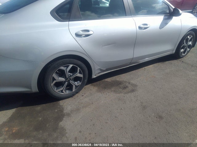 2021 KIA FORTE LXS VIN: 3KPF24AD6ME306274