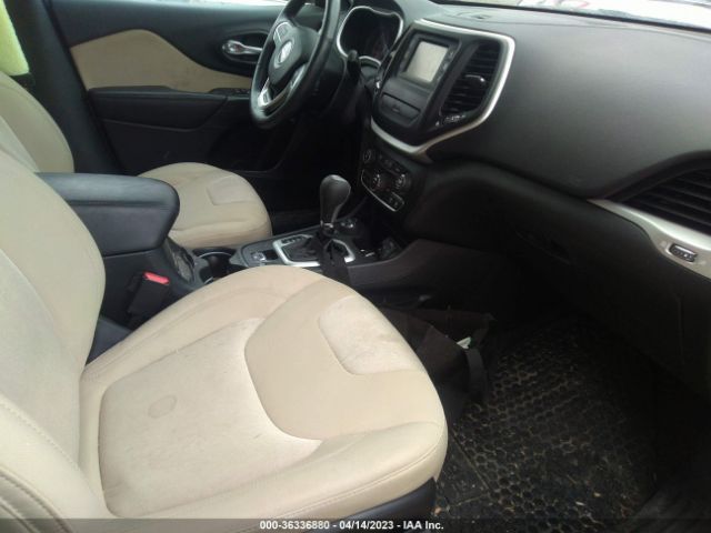 1C4PJMAS3GW290146 Jeep Cherokee Sport