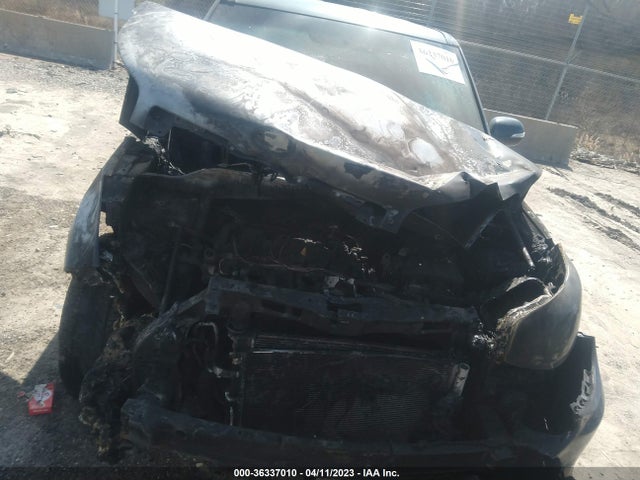 KIA SOUL + 2014 KNDJP3A59E7018247 Image 11