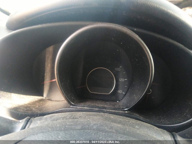 KIA SOUL + 2014 KNDJP3A59E7018247 Image 8