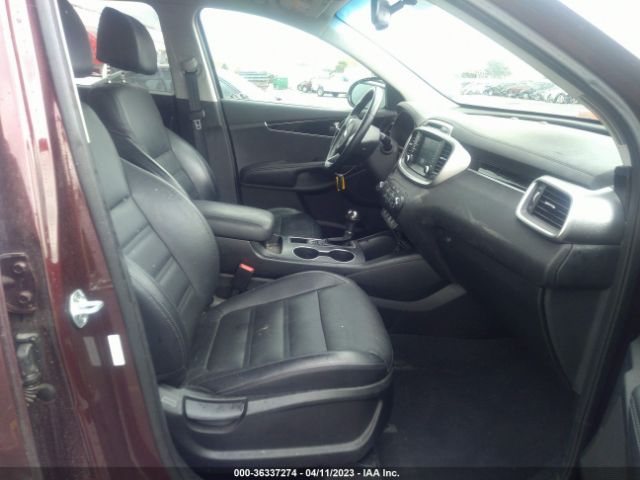5XYPGDA38HG335460 KIA SORENTO LX