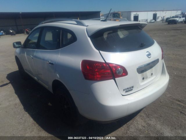 JN8AS5MT0FW161426 Nissan Rogue Select S