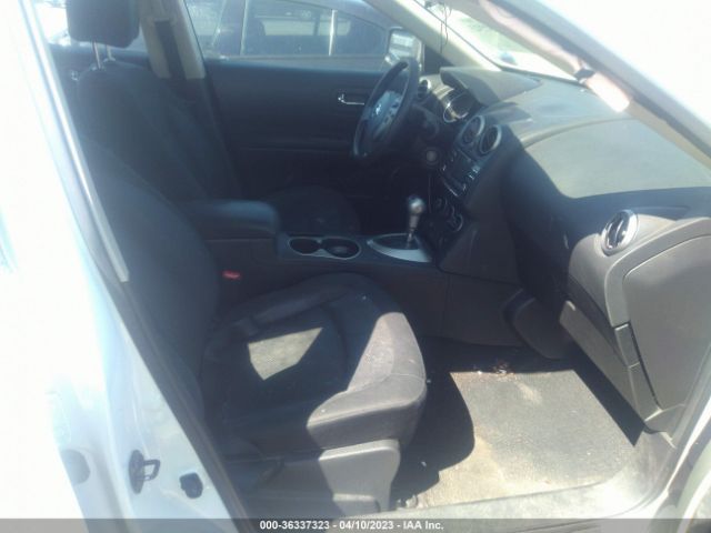 JN8AS5MT0FW161426 Nissan Rogue Select S