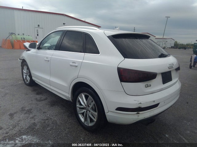 WA1BFCFSXGR000914 Audi Q3 Premium Plus