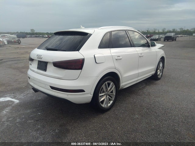 WA1BFCFSXGR000914 Audi Q3 Premium Plus