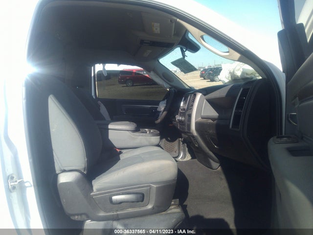 3C6JR7AT5JG219830 RAM 1500 Tradesman