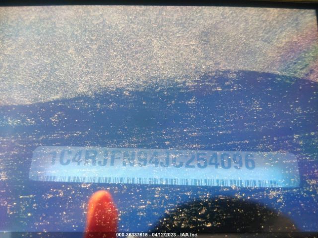 1C4RJFN94JC254096 Jeep Grand Cherokee Trackhawk