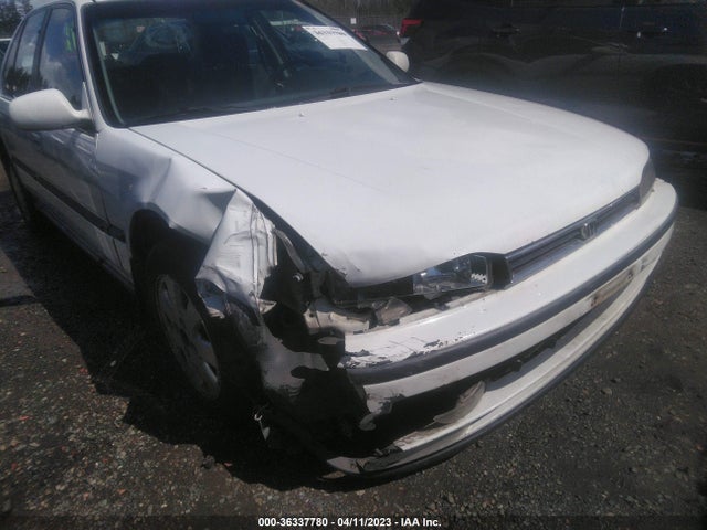 1993 HONDA ACCORD LX VIN: JHMCB7550PC051350