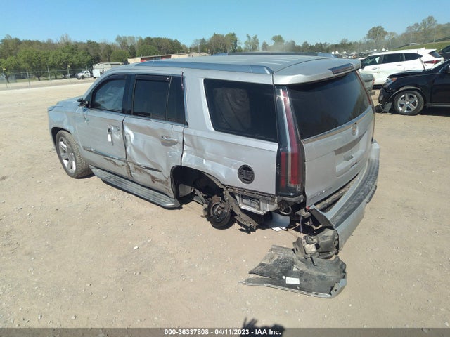 1GYS3BKJ4FR290050 Cadillac Escalade Luxury