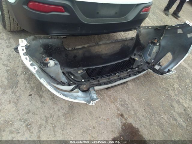 1C4PJMCS5FW529031 Jeep Cherokee Latitude