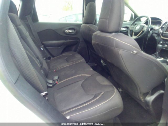 1C4PJMCS5FW529031 Jeep Cherokee Latitude