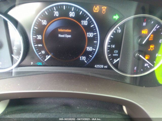 1G4ZP5SSXHU140135 Buick Lacrosse Essence