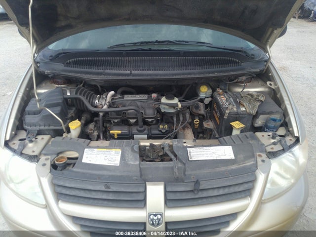2005 DODGE GRAND CARAVAN SXT VIN: 2D4GP44L65R518281