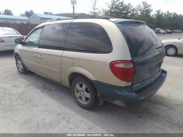2005 DODGE GRAND CARAVAN SXT VIN: 2D4GP44L65R518281