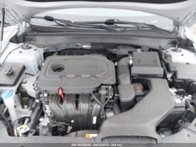 5XXGT4L30KG373947 KIA Optima Lx