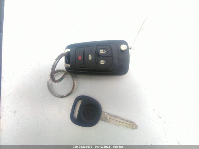 Chevrolet SONIC LS 2016 1G1JA5SH9G4101308 Image 3