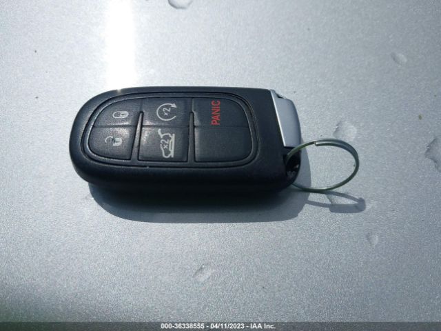 1C4PJMDX9KD282984 Jeep Cherokee Limited