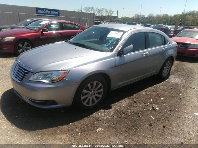 1C3CCBBB5EN137299 Chrysler 200 Touring