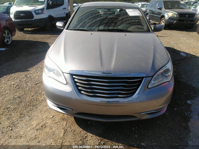 1C3CCBBB5EN137299 Chrysler 200 Touring