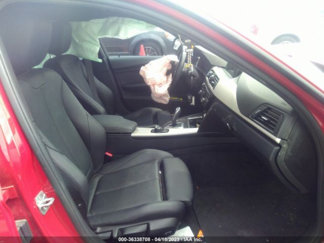WBA8E1G57GNT34659 BMW 3 Series 320i