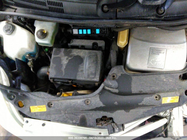 2005 TOYOTA PRIUS VIN: JTDKB20U450120540